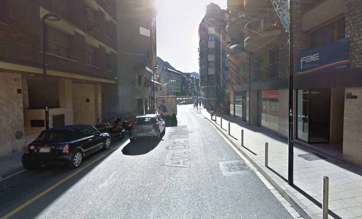 Garatge de lloguer a Andorra la Vella, 70 metres