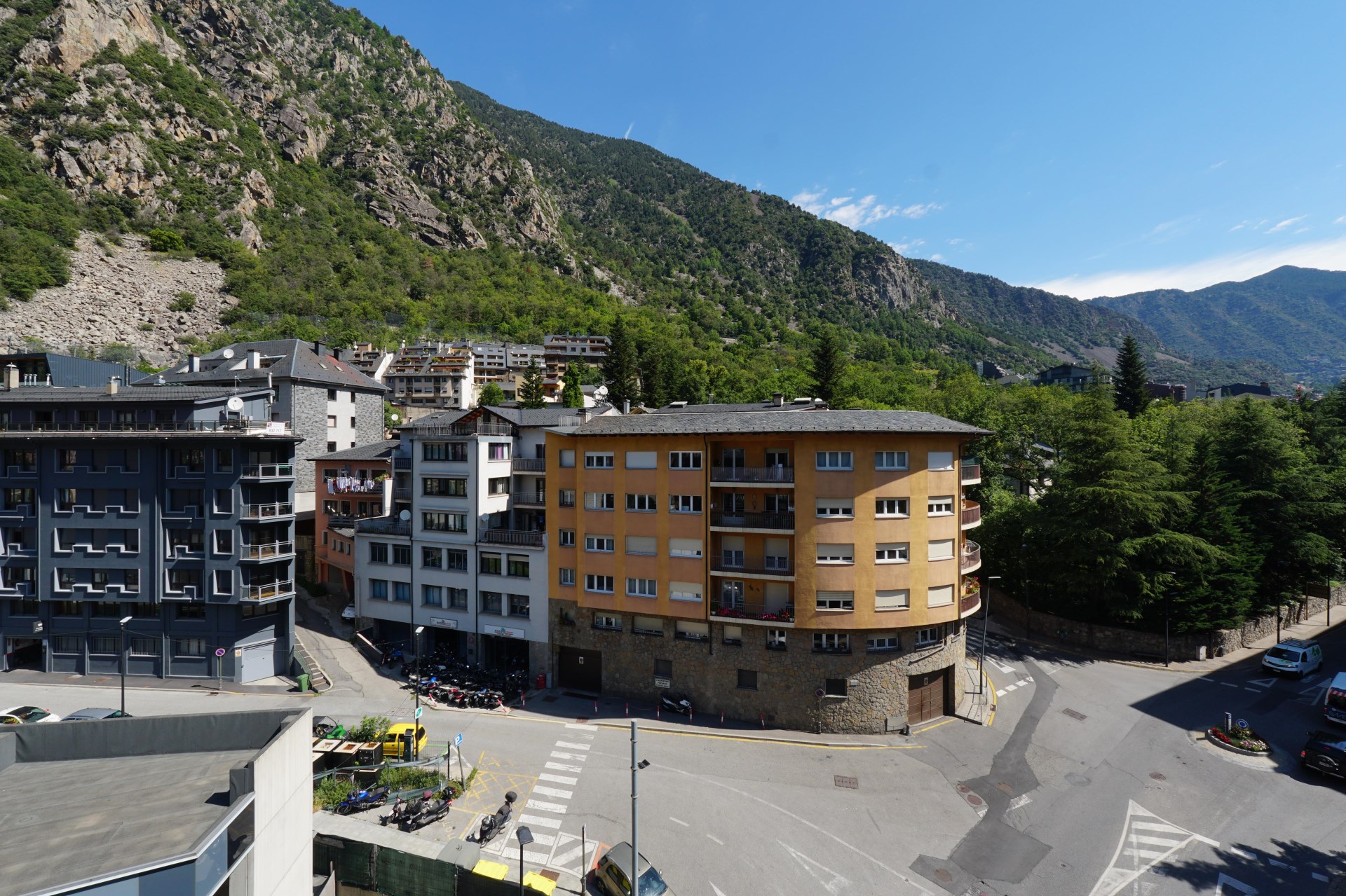 Àtic en venda a Santa Coloma, 3 habitacions, 120 metres