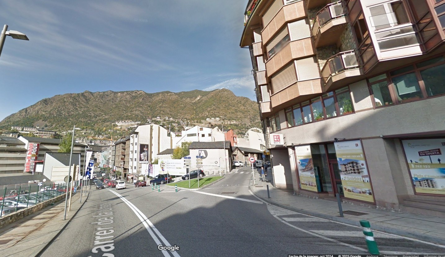 Local comercial de alquiler en Andorra la Vella, 2253 metros